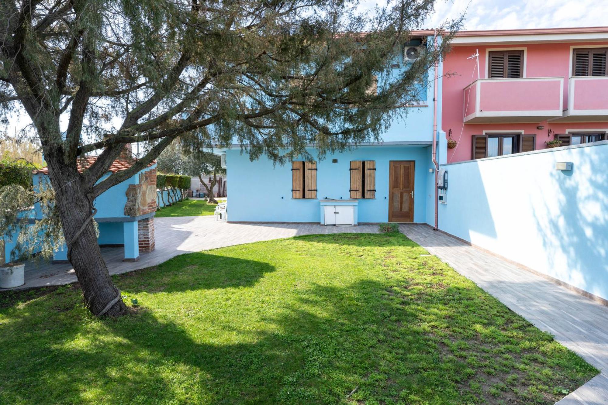 Casa Cao Appartamento "L'Ulivo" Nurachi المظهر الخارجي الصورة